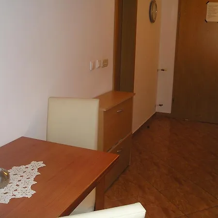 Eni Apartman
