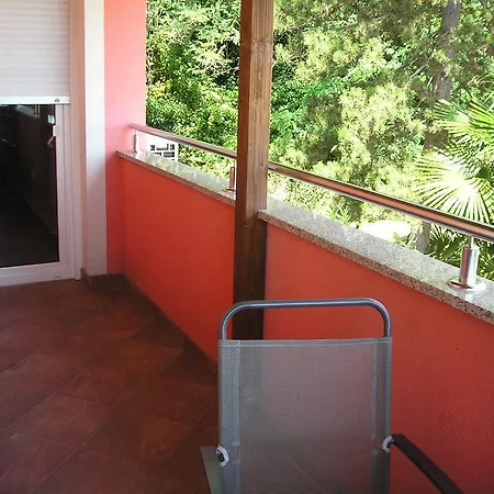 Apartment Eni Lovran