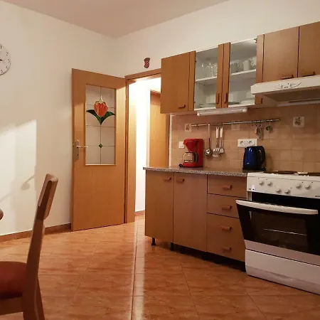 Apartman Eni *