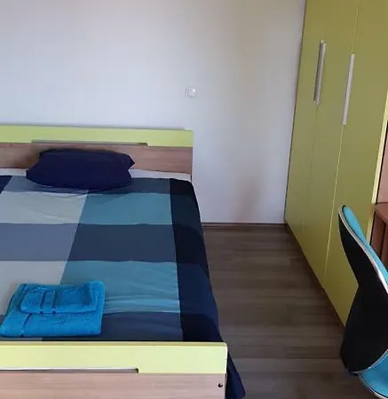 Eni Apartman *