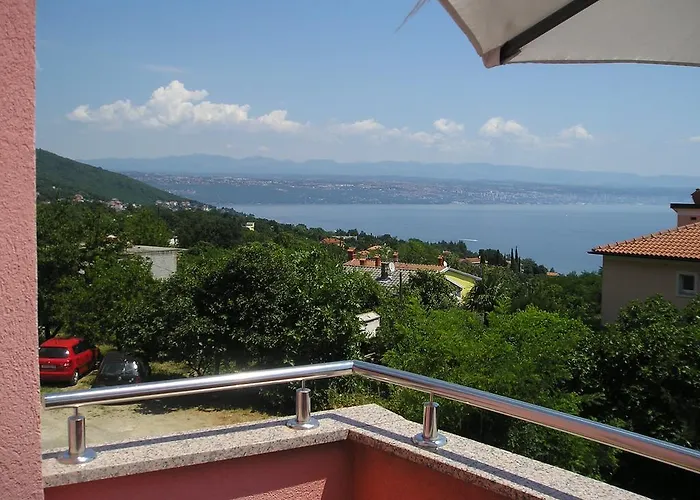 Apartment Eni Lovran