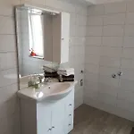 Eni Apartman